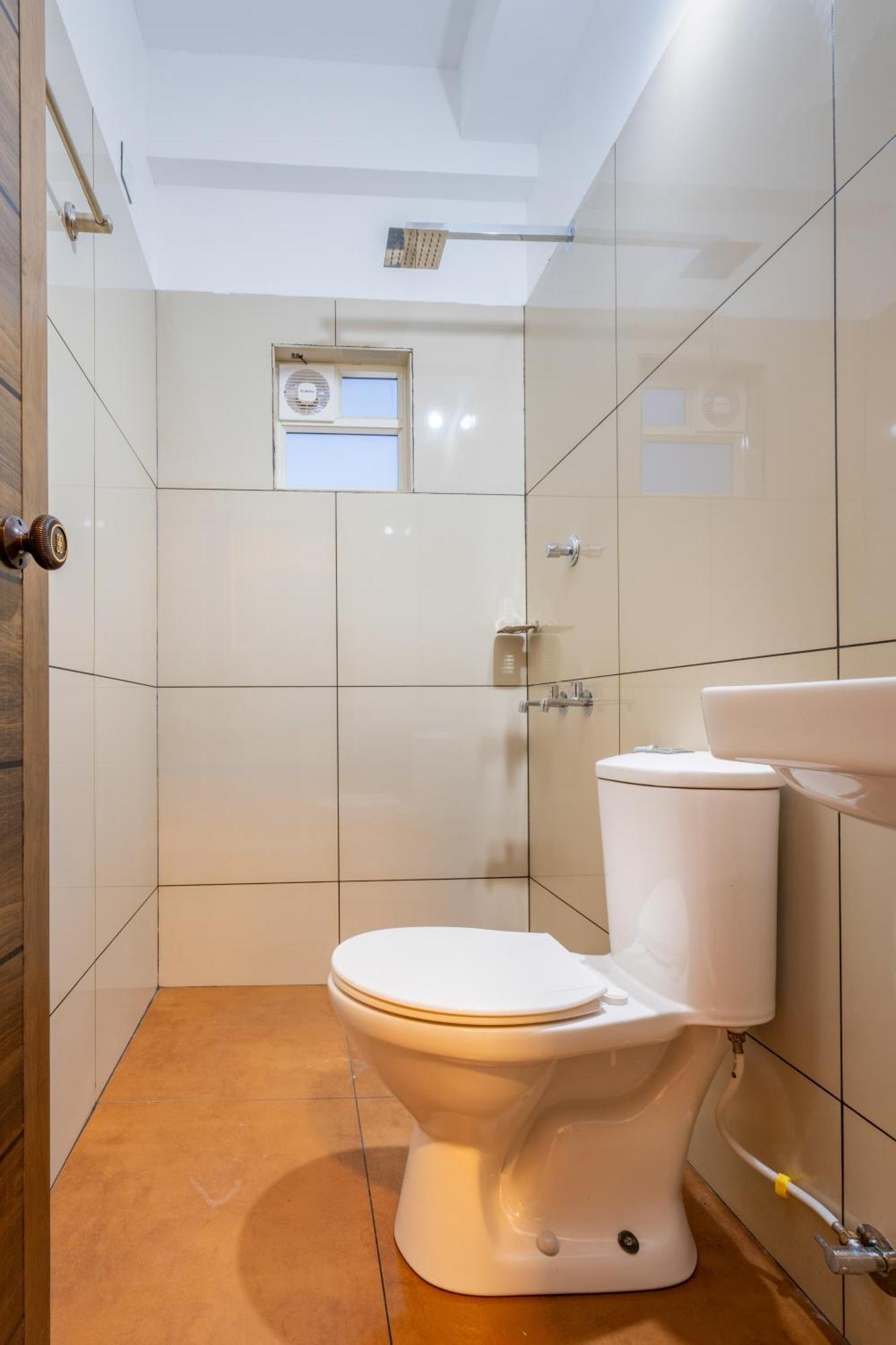 Готель Yaad Residency Kochi Екстер'єр фото